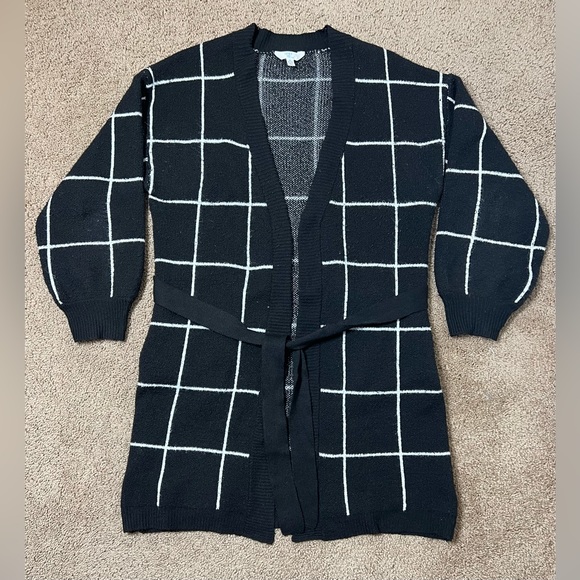 Time and Tru Grid Patterned Cardigan - black soot plaid, M - Picture 2 of 8